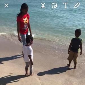 Meet your Posher, Bruce